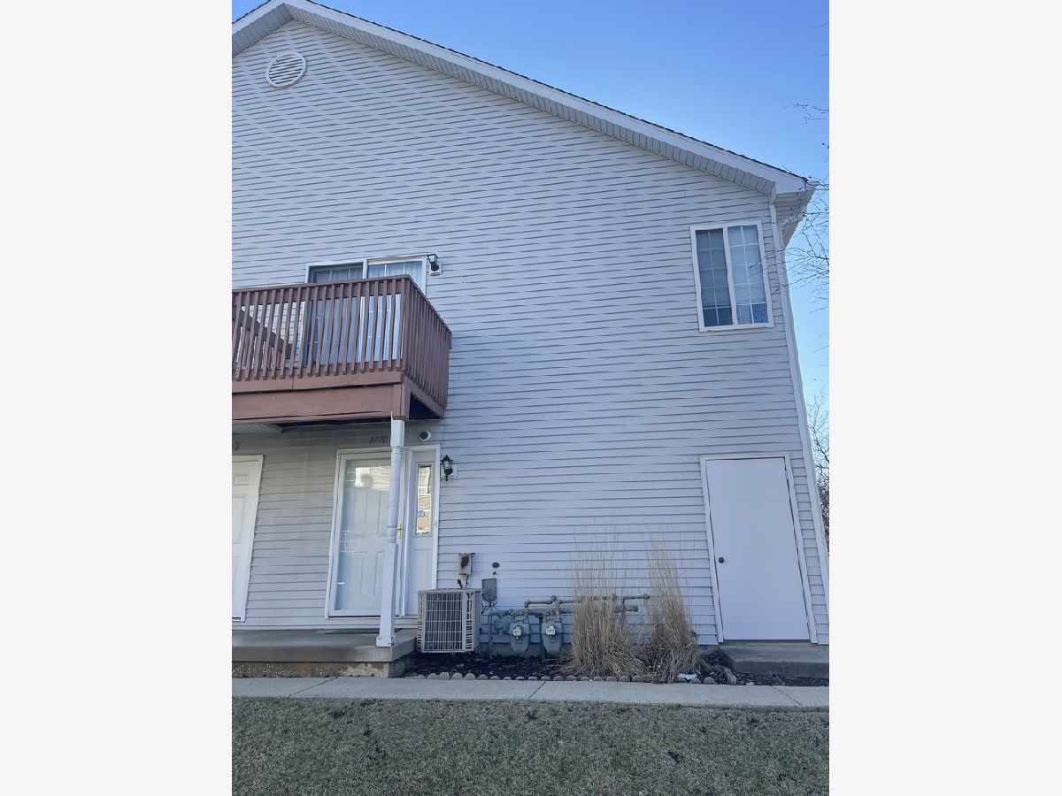 Townhomes & Condos Rented Carriage Homes Of Indian Trail Aurora Illinois, 1770 Bridle Post