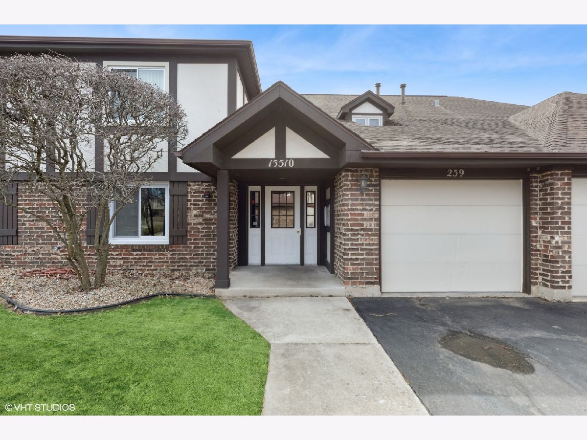 Condos & Townhomes & Homes Sold Orlan Brook Orland Park Illinois, 15510 Orlan Brook