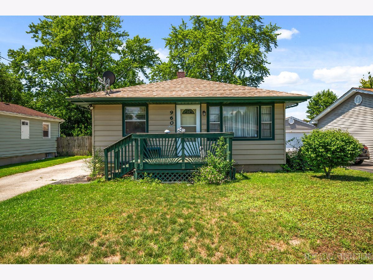  Sold Aurora Illinois, 960 Assell
