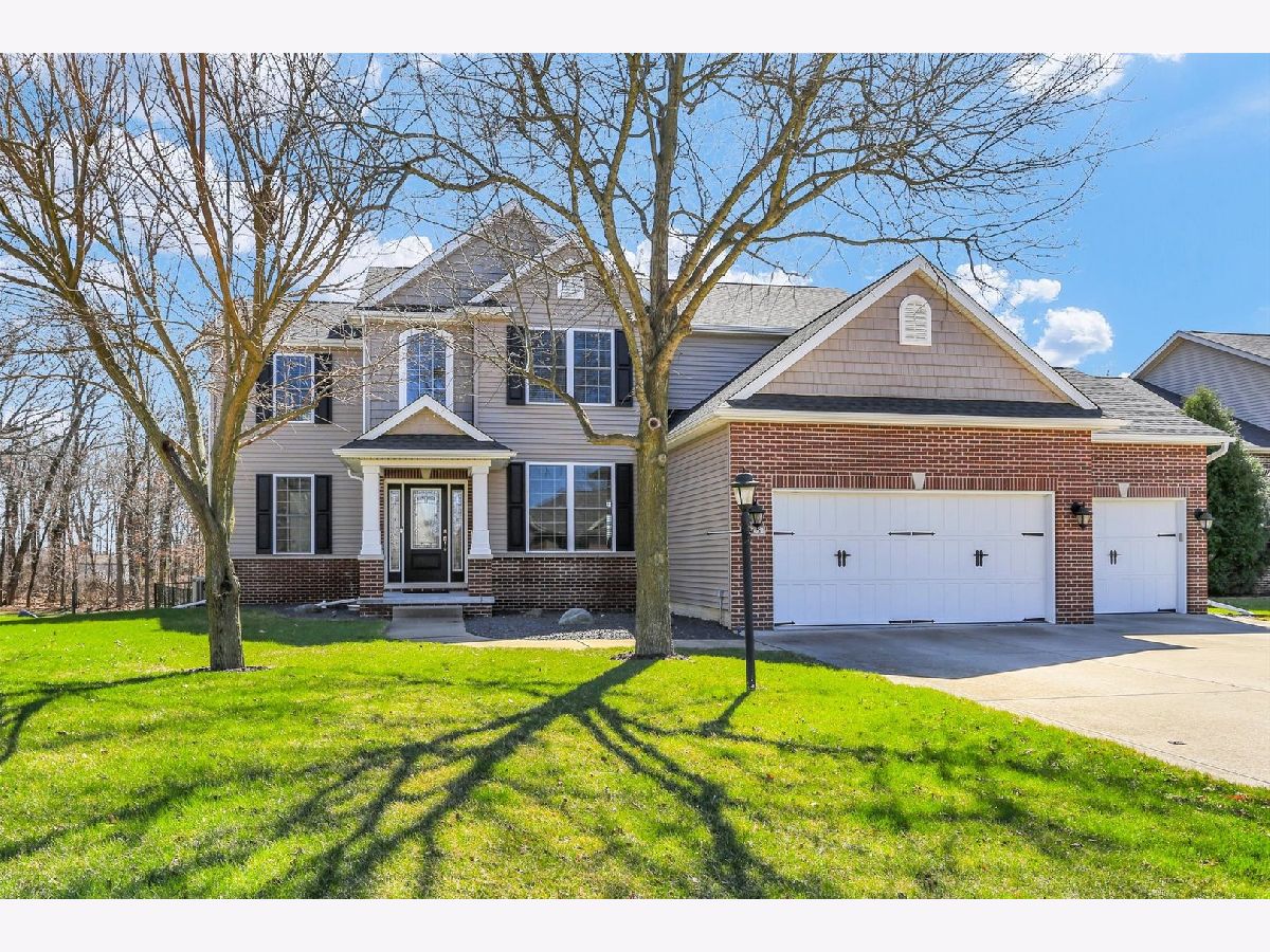 Homes Sold Thornewood Mahomet Illinois, 1205 White Oak