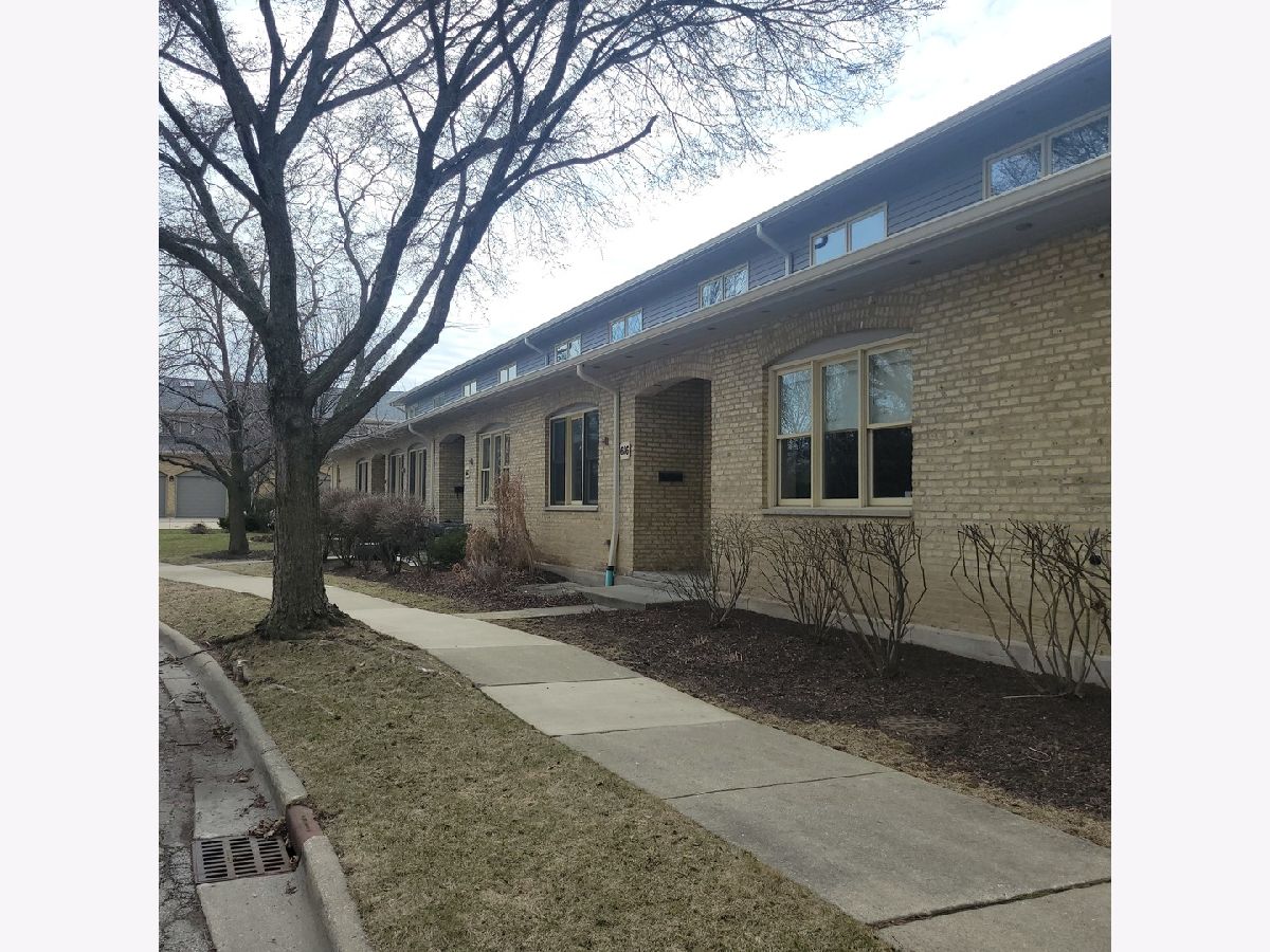  Rented Highwood Illinois, 686 Lyster