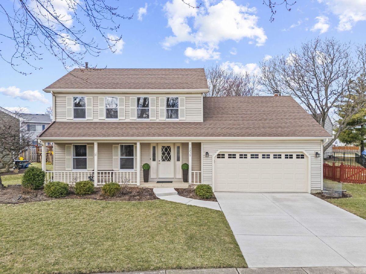 Homes Sold Brook Crossing Naperville Illinois, 1239 Windemere