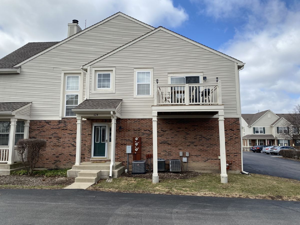 Townhomes Sold Aragon Addison Illinois, 620 Natalie