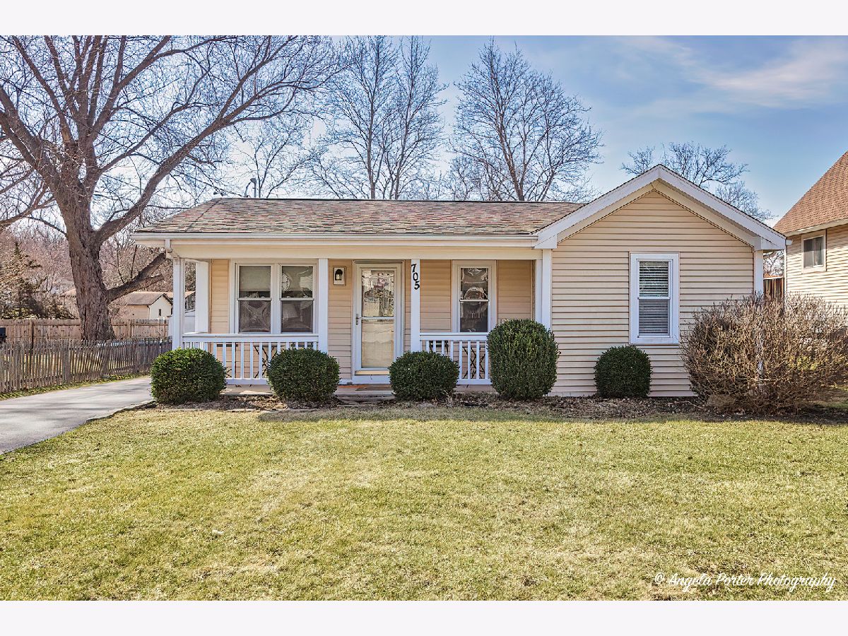  Sold Twin Lakes Wisconsin, 705 Legion