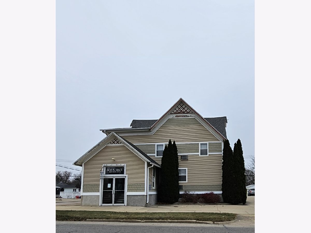  Rented Princeton Illinois, 400 Main