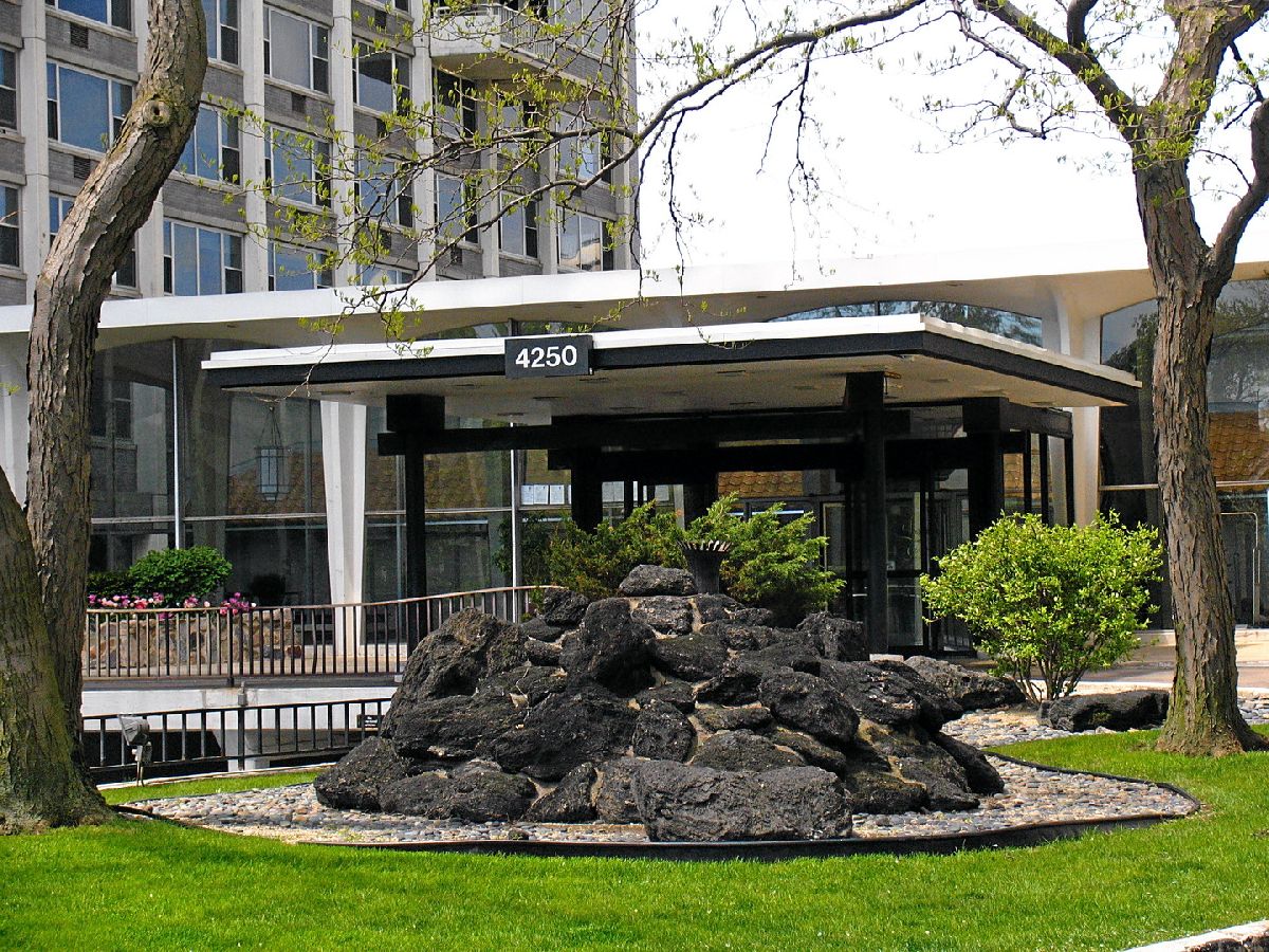 Condominiums Sold Imperial Towers Chicago Illinois, 4250 Marine
