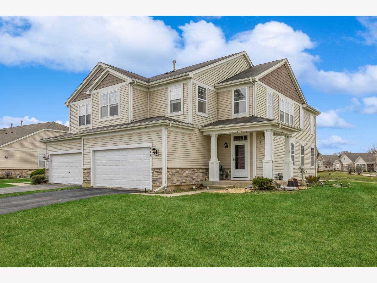 Homes & Condos & Townhomes Sold The Sonatas Woodstock Illinois, 600 Schubert