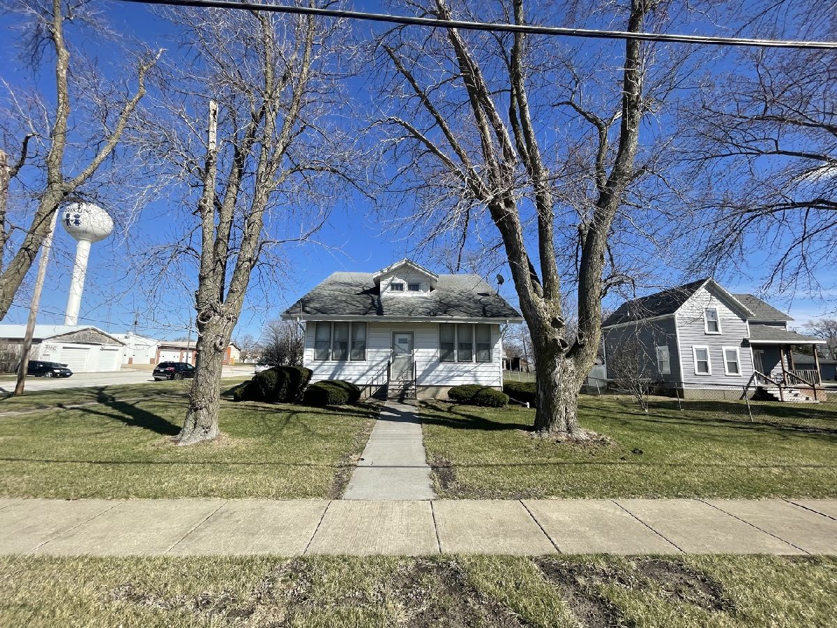  Sold Ashkum Illinois, 201 Front