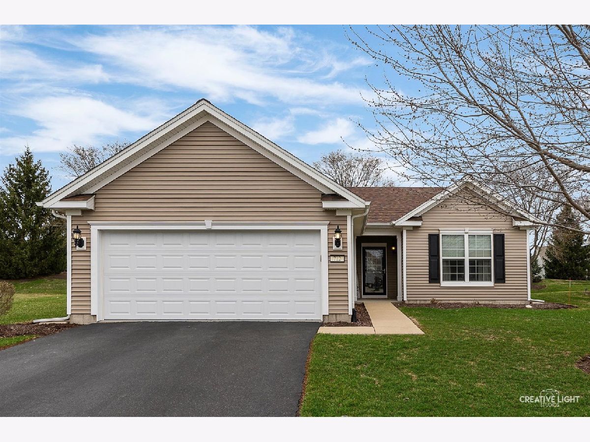 Homes & Condos & Townhomes Sold Shorewood Glen Del Webb Shorewood Illinois, 712 Pleasant