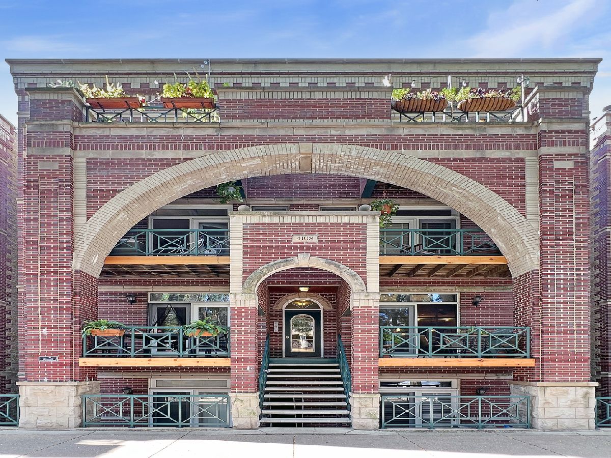 Condos & Townhomes Sold Graceland Terrace Chicago Illinois, 4108 Kenmore