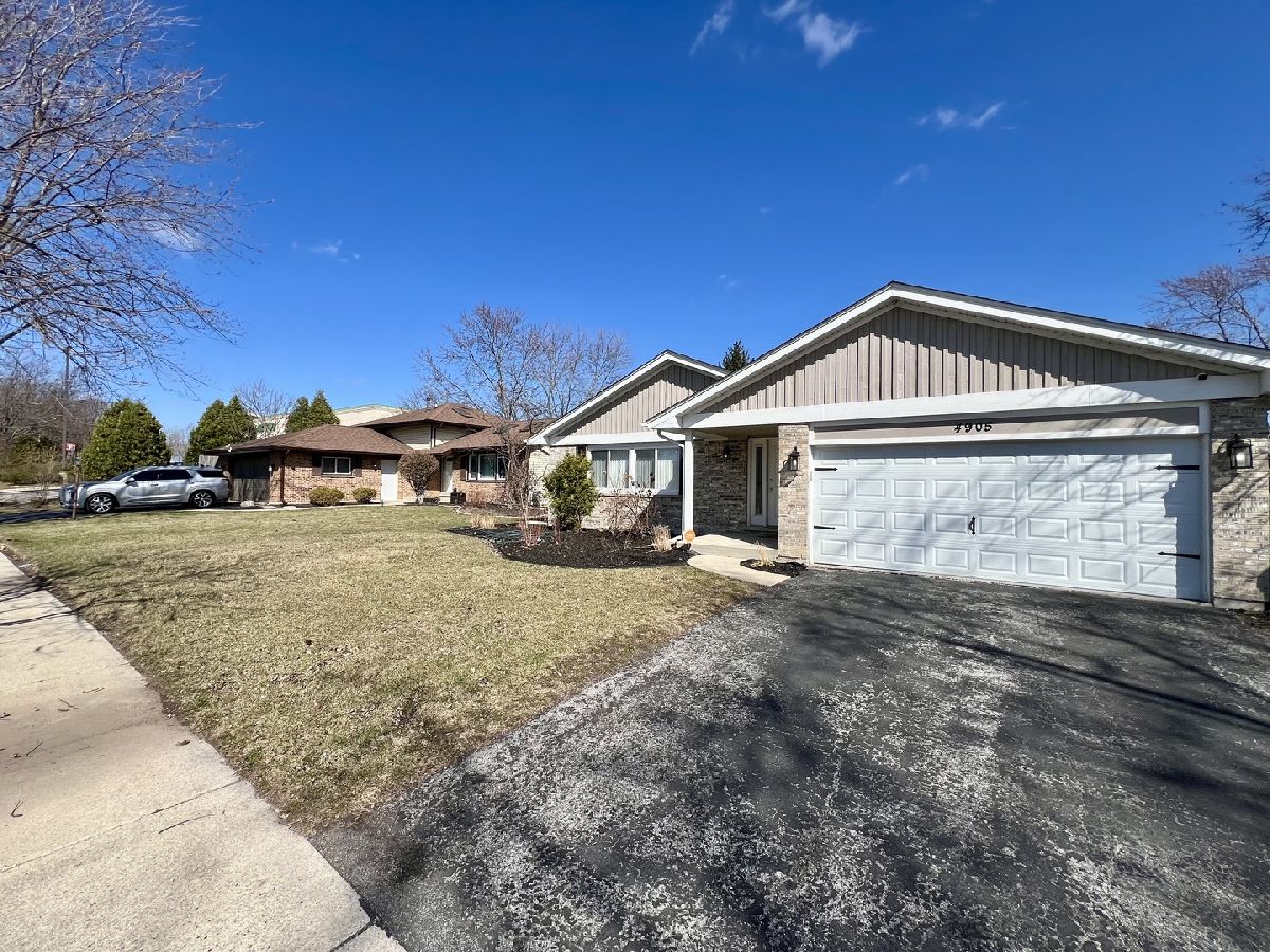 Homes Sold Lakewood Manor Richton Park Illinois, 4905 Arquilla