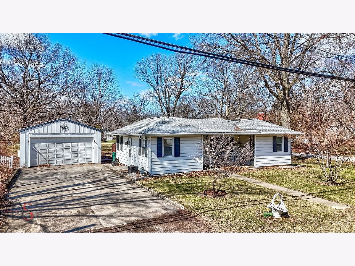  Sold Seneca Illinois, 161 Cash