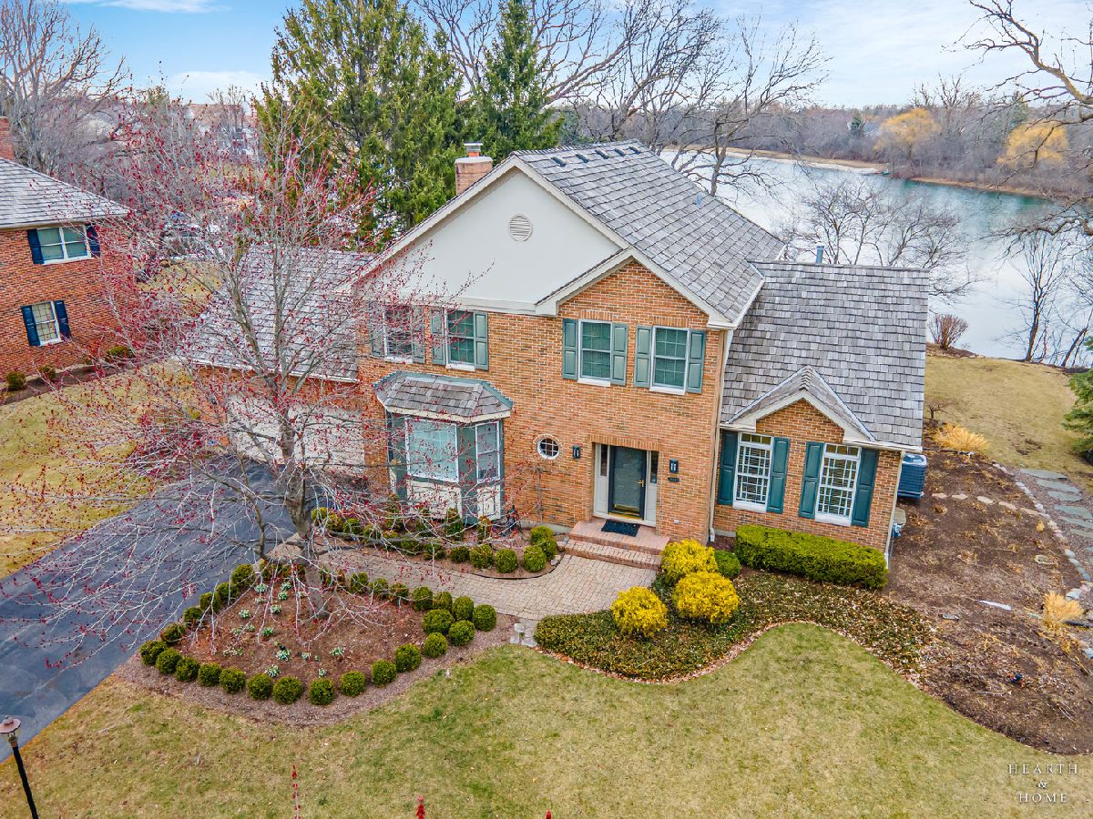 Homes Sold Forest Lake Libertyville Illinois, 28885 Forest Lake