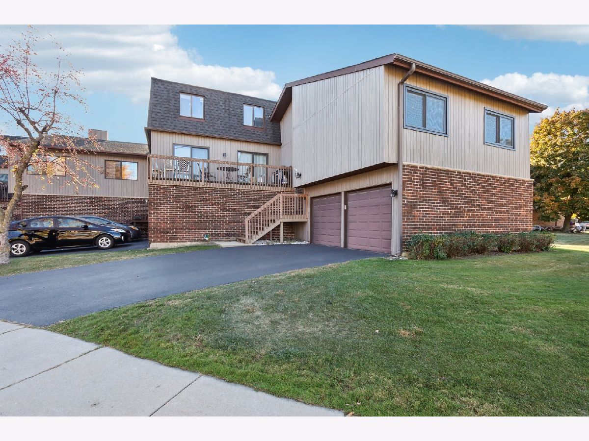 Townhomes & Condos & Homes Sold Ventura 21 Roselle Illinois, 88 Century