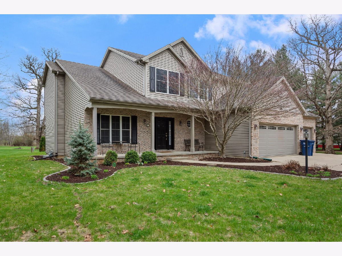  Sold Mansfield Illinois, 7 Sangamon Bluffs