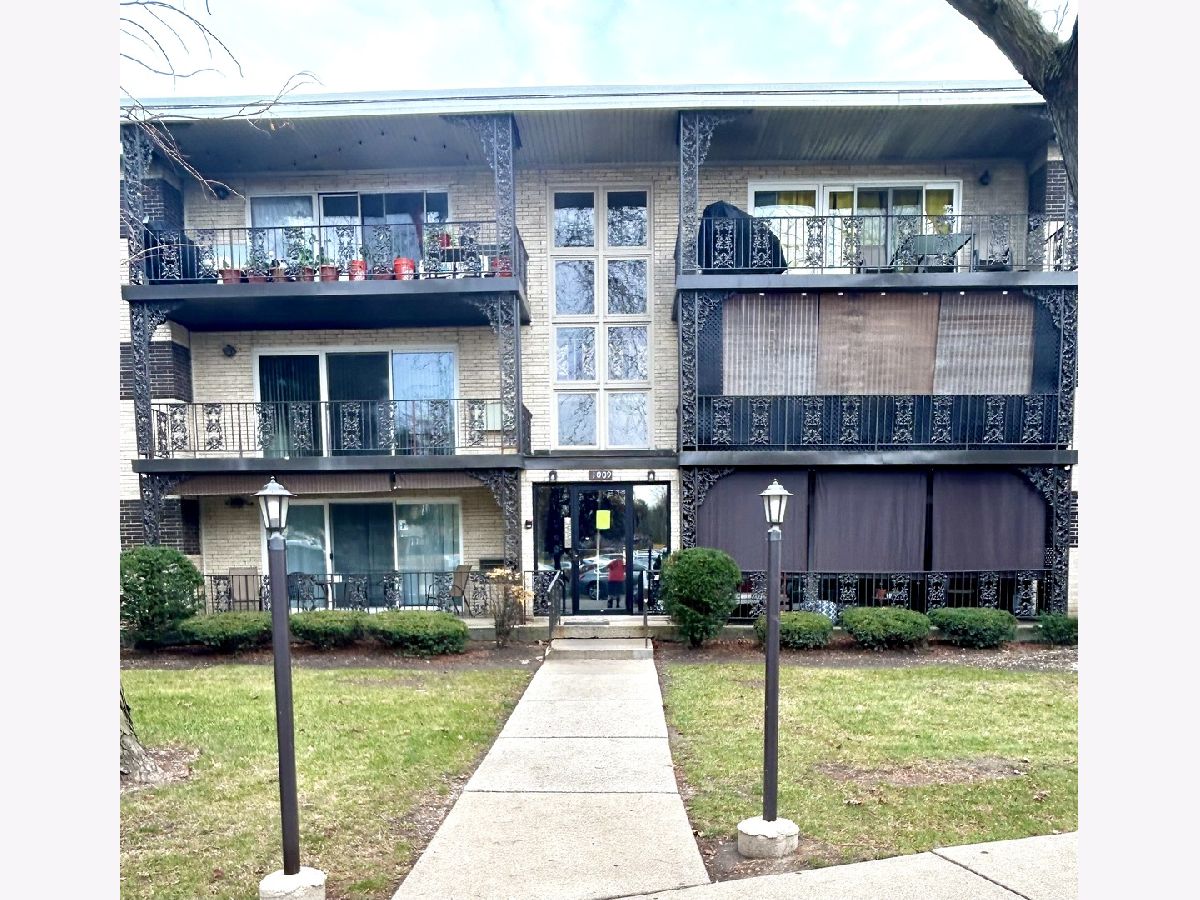 Condominiums Sold Villa Venice La Grange Illinois, 1009 8th