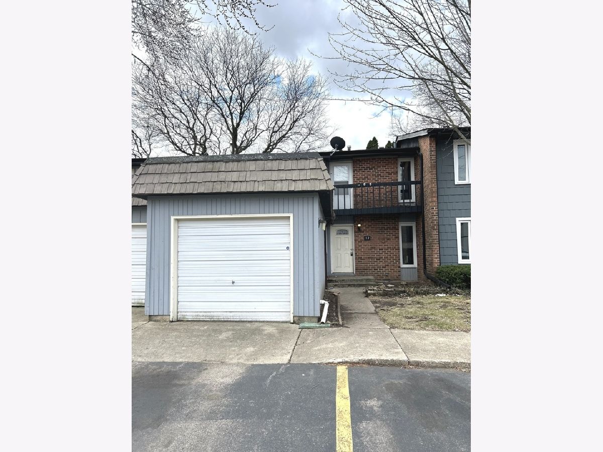 Townhomes Sold Garden Quarter Elgin Illinois, 13 Cypress
