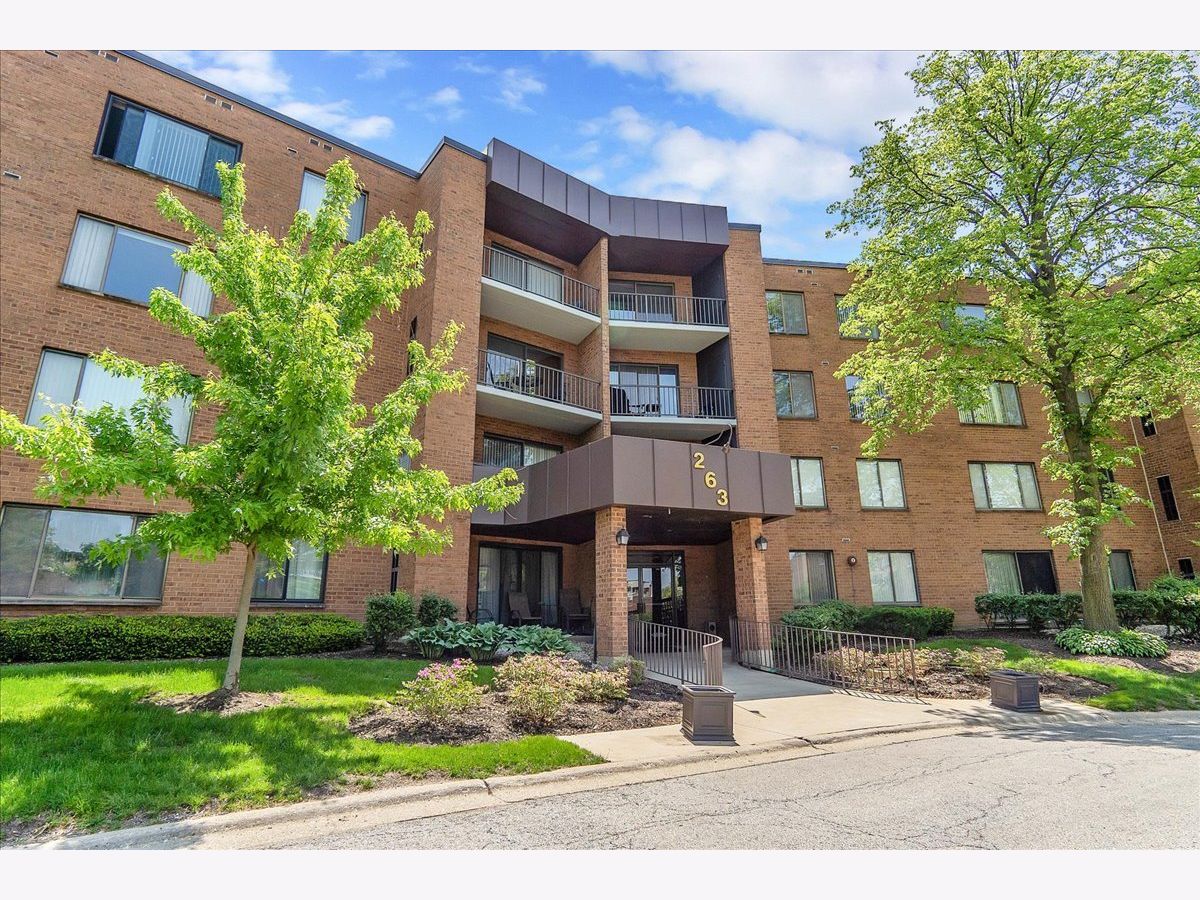 Condominiums Sold Willow Creek Palatine Illinois, 263 Clubhouse