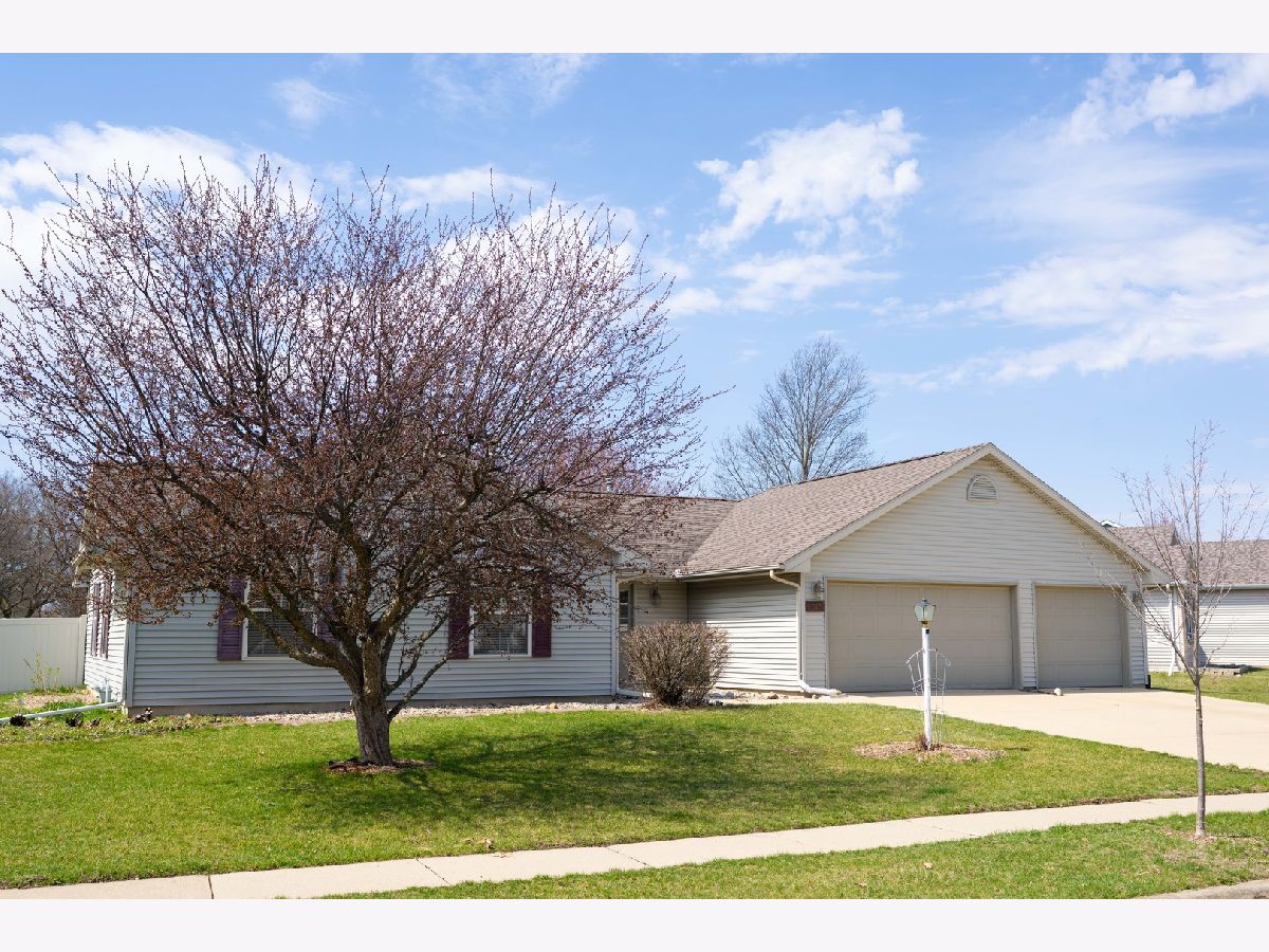 Homes Sold Glenshire Champaign Illinois, 1515 Cobblefield