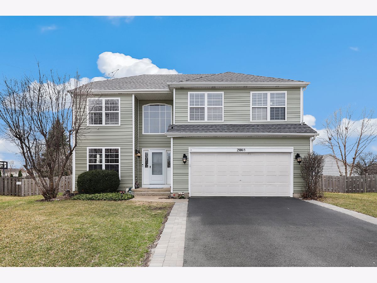 Homes Sold Weslake Romeoville Illinois, 2003 Wedgeport