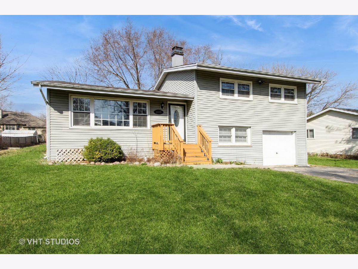 Homes Sold Lakeland Park Mchenry Illinois, 1715 Flower