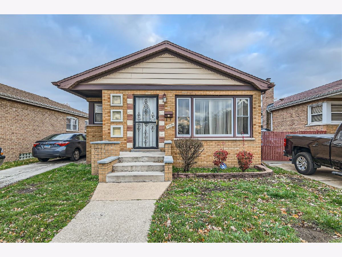  Sold Calumet Park Illinois, 12755 Bishop