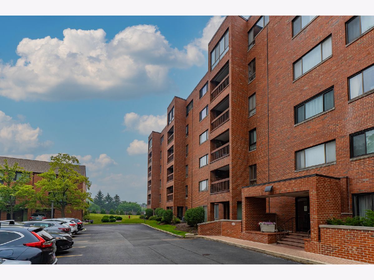 Condos & Townhomes Sold Triumvera Glenview Illinois, 600 Naples