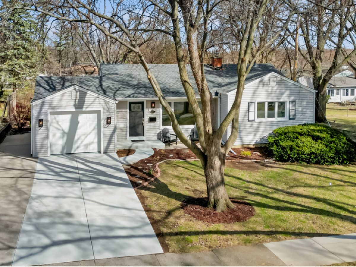 Homes Sold Pleasant Hill Palatine Illinois, 421 Rose