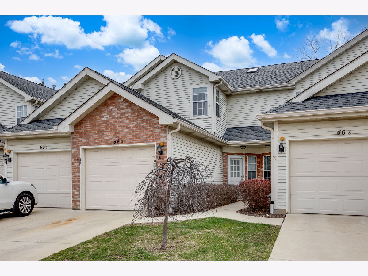 Townhomes & Condos & Homes Sold Glendale Lakes Glendale Heights Illinois, 48 Golfview