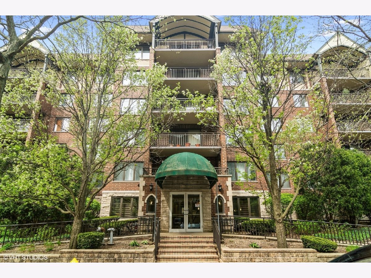 Condominiums Sold Clock Tower Mount Prospect Illinois, 10 Wille