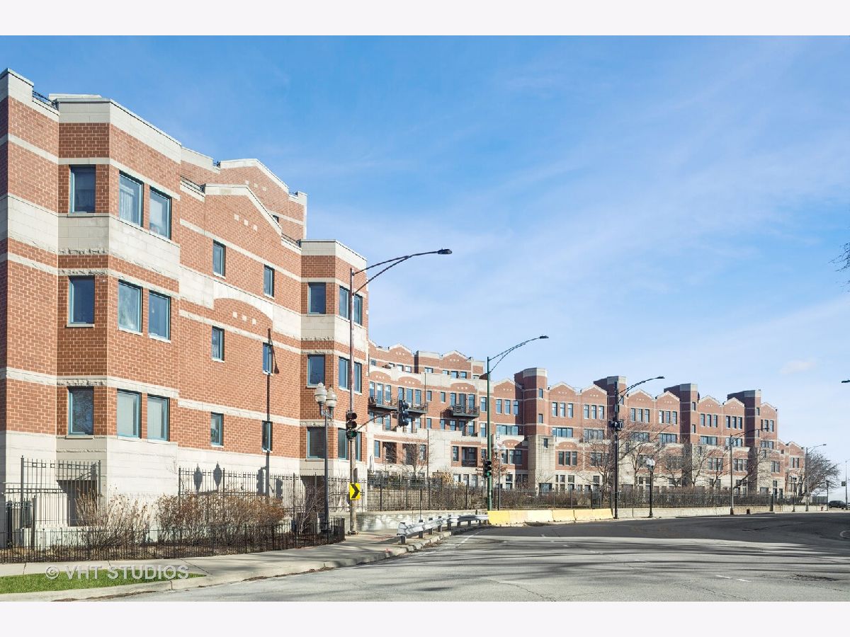 Condominiums Sold Lakeview Pointe Chicago Illinois, 7754 Sheridan
