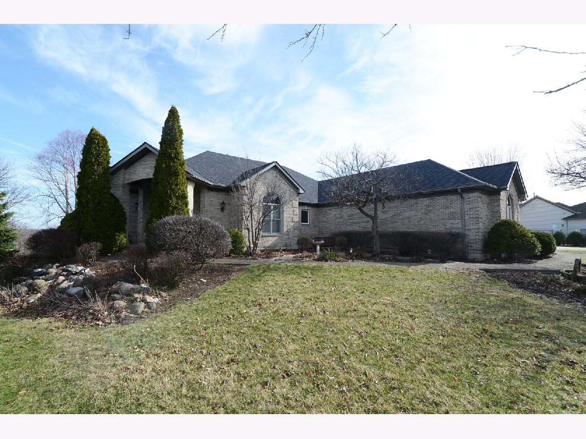 Homes Sold Spring Oaks Estates Spring Grove Illinois, 2710 Rolling Oak