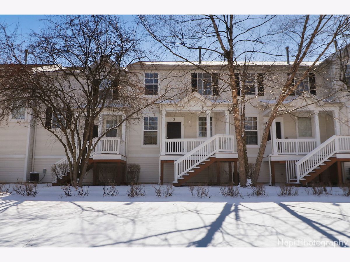 Townhomes & Condos Sold Summit Enclave Dekalb Illinois, 1534 Grand