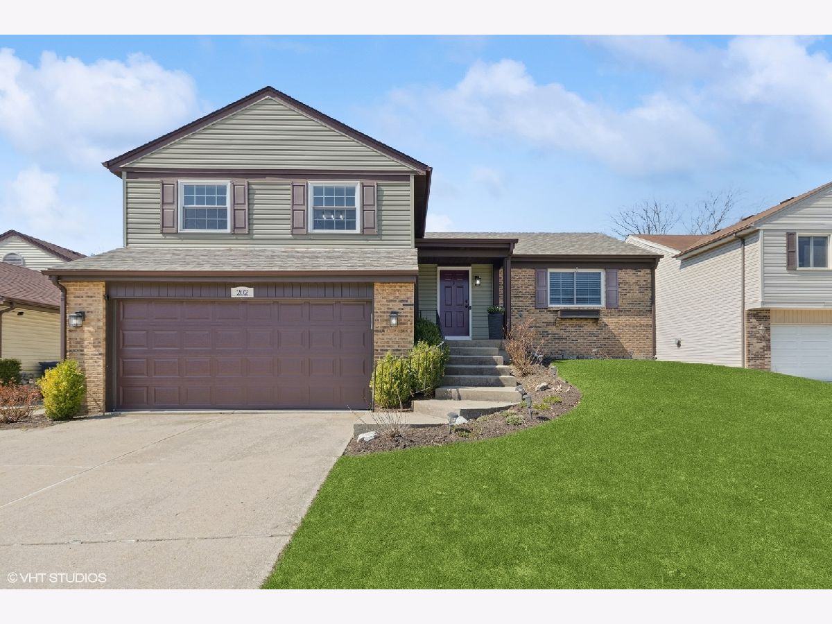 Homes Sold Deerpath Vernon Hills Illinois, 202 Albert