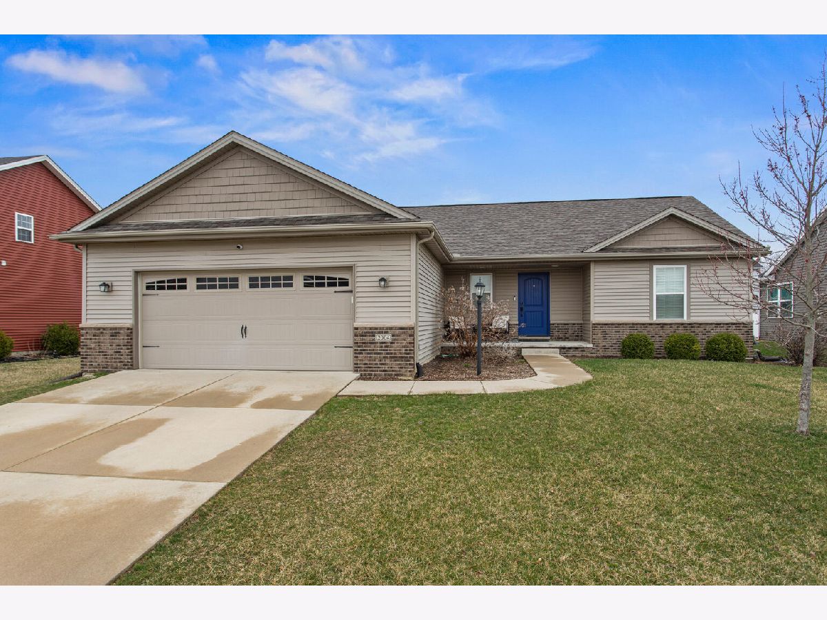 Homes & Condos & Townhomes Sold Prairie Crossing Mahomet Illinois, 2004 Rylan