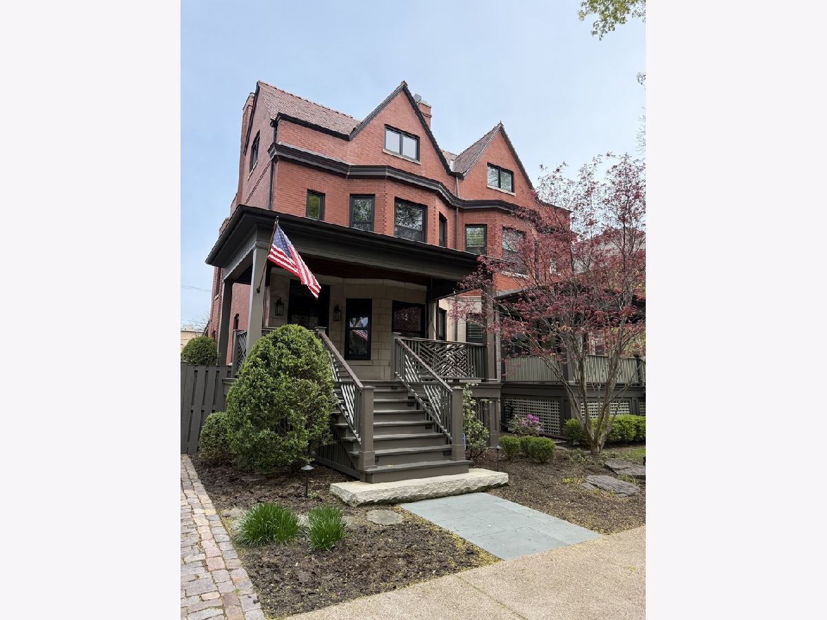 Homes & Condominiums Sold Lakewood Balmoral Chicago Illinois, 5335 Lakewood