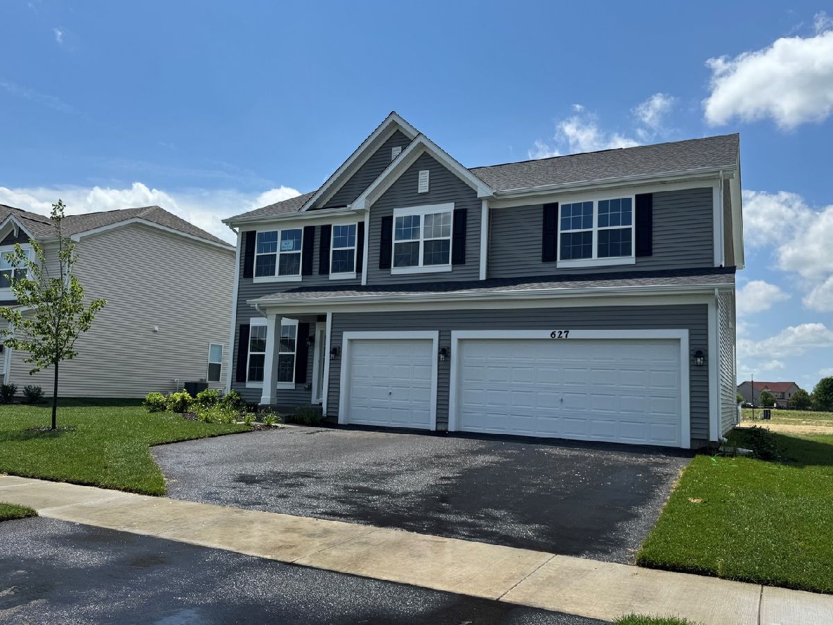 Homes Sold Piper Glen Oswego Illinois, 627 Henry