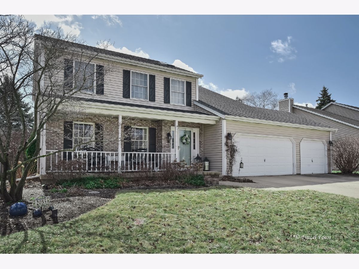 Homes & Townhomes Sold Valley Creek Elgin Illinois, 2055 Royal