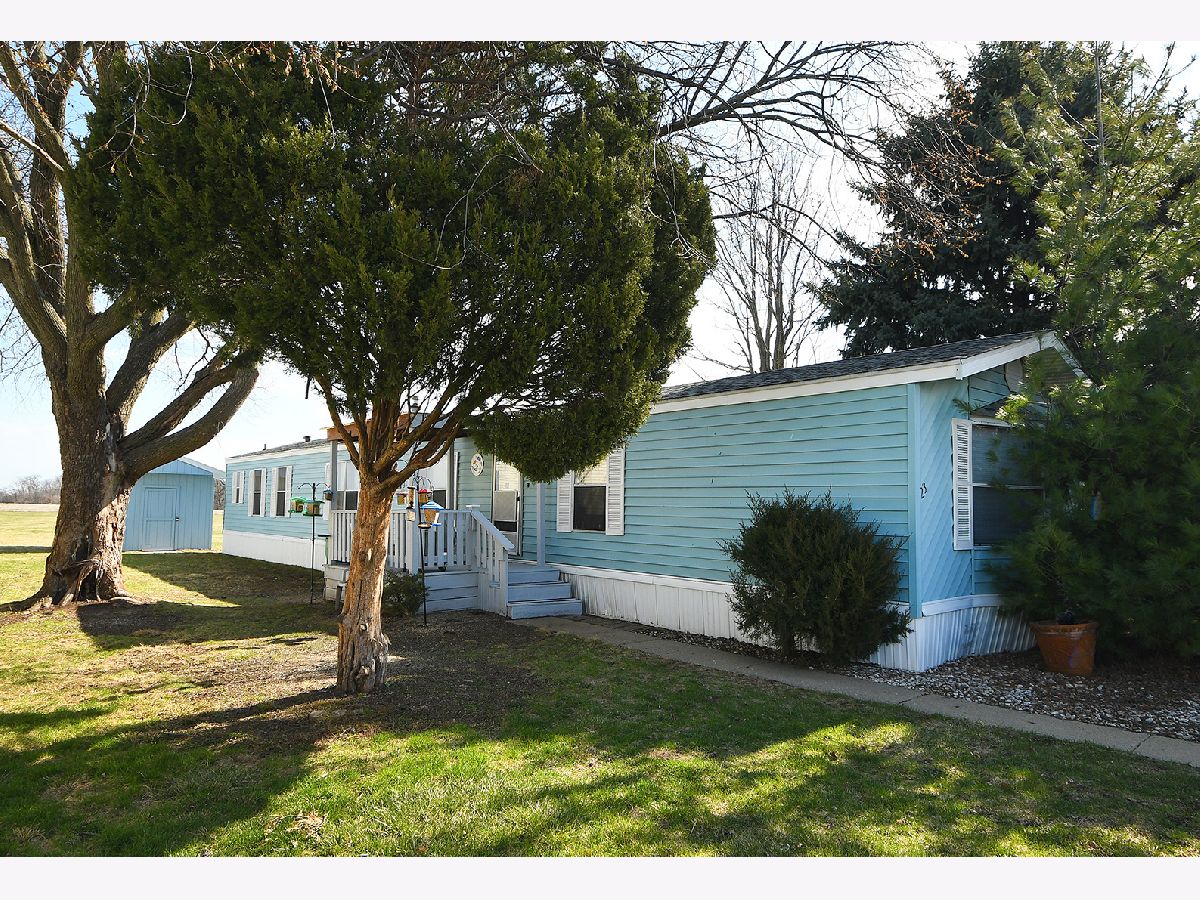 Subdivision Sold Shady Oaks Minooka Illinois, 23 Walnut