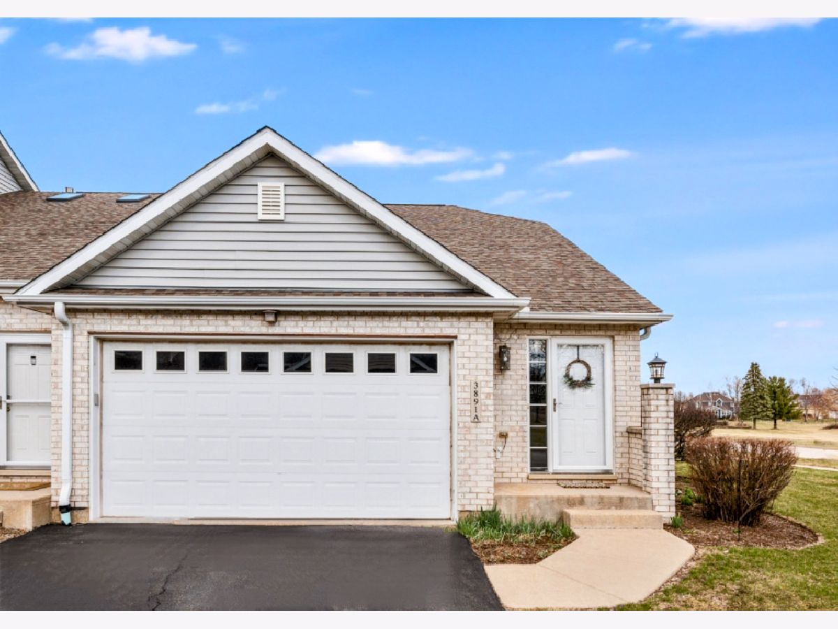 Townhomes & Homes Sold South Pointe Greens Dekalb Illinois, 3891 Pointe