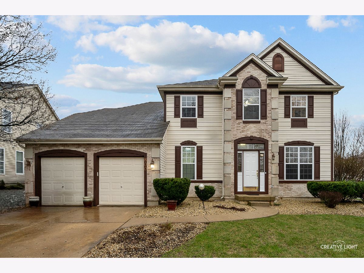 Homes Sold Ashcroft Oswego Illinois, 800 Hedgerow