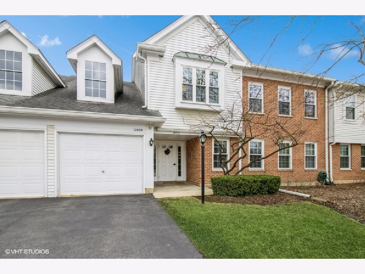 Condominiums Sold Old Orchard Mount Prospect Illinois, 1403 Clove