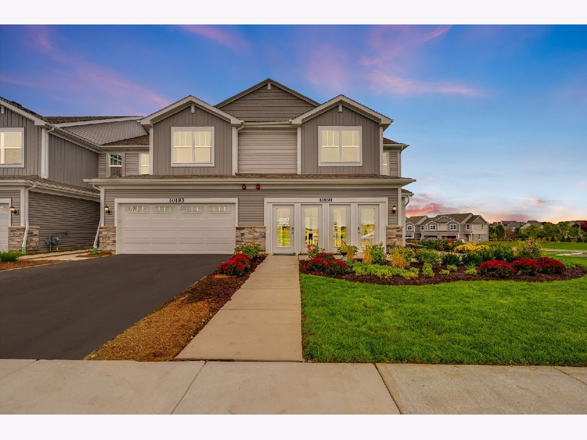  Sold Oswego Illinois, 128 Henderson