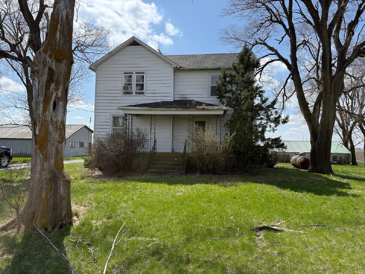  Sold Ashkum Illinois, 835 State Route 116