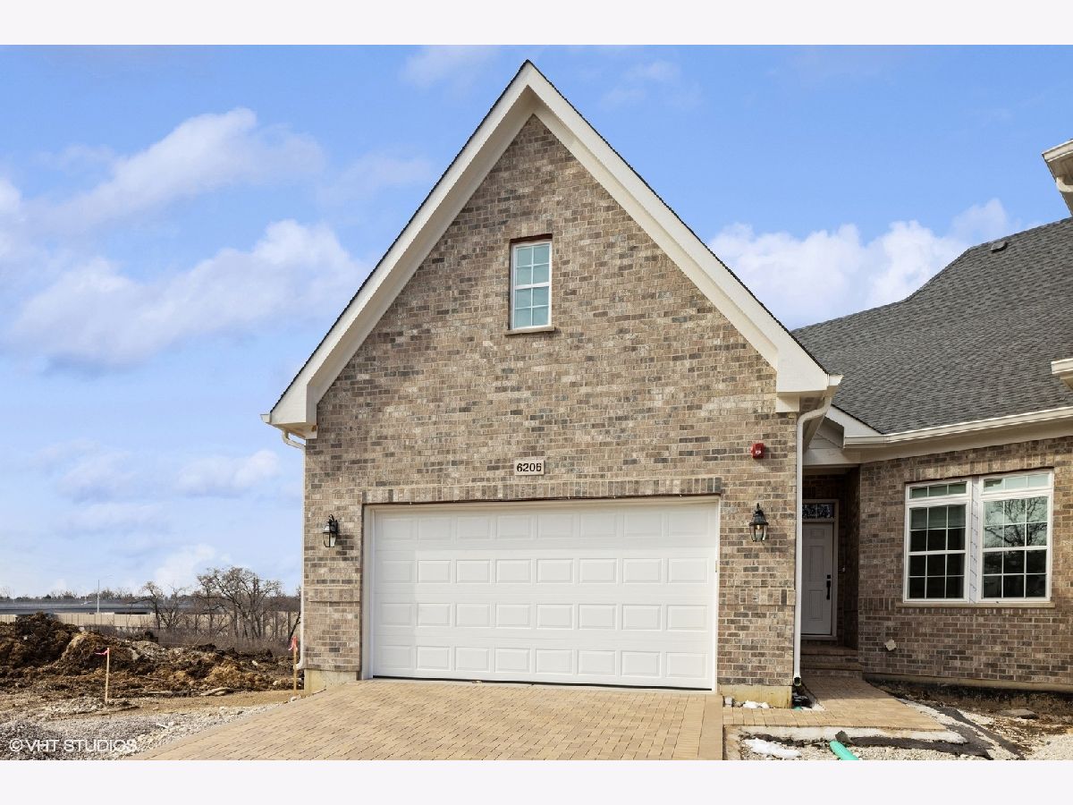  Rented Western Springs Illinois, 6206 Flagg Creek
