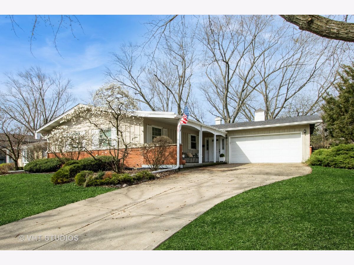 Homes & Townhomes Sold Meadows Lisle Illinois, 5708 Westview
