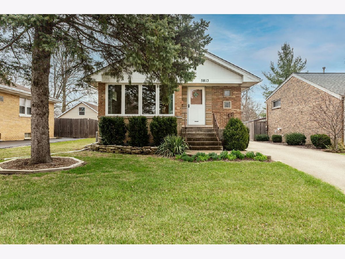  Rented Downers Grove Illinois, 5813 Main