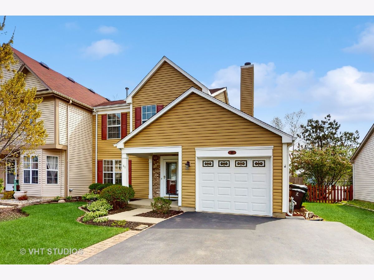 Homes & Townhomes Sold Cambridge Country Mundelein Illinois, 87 Bradford
