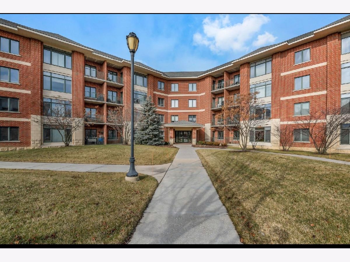 Condominiums Rented Fountain Square Lombard Illinois, 845 22nd