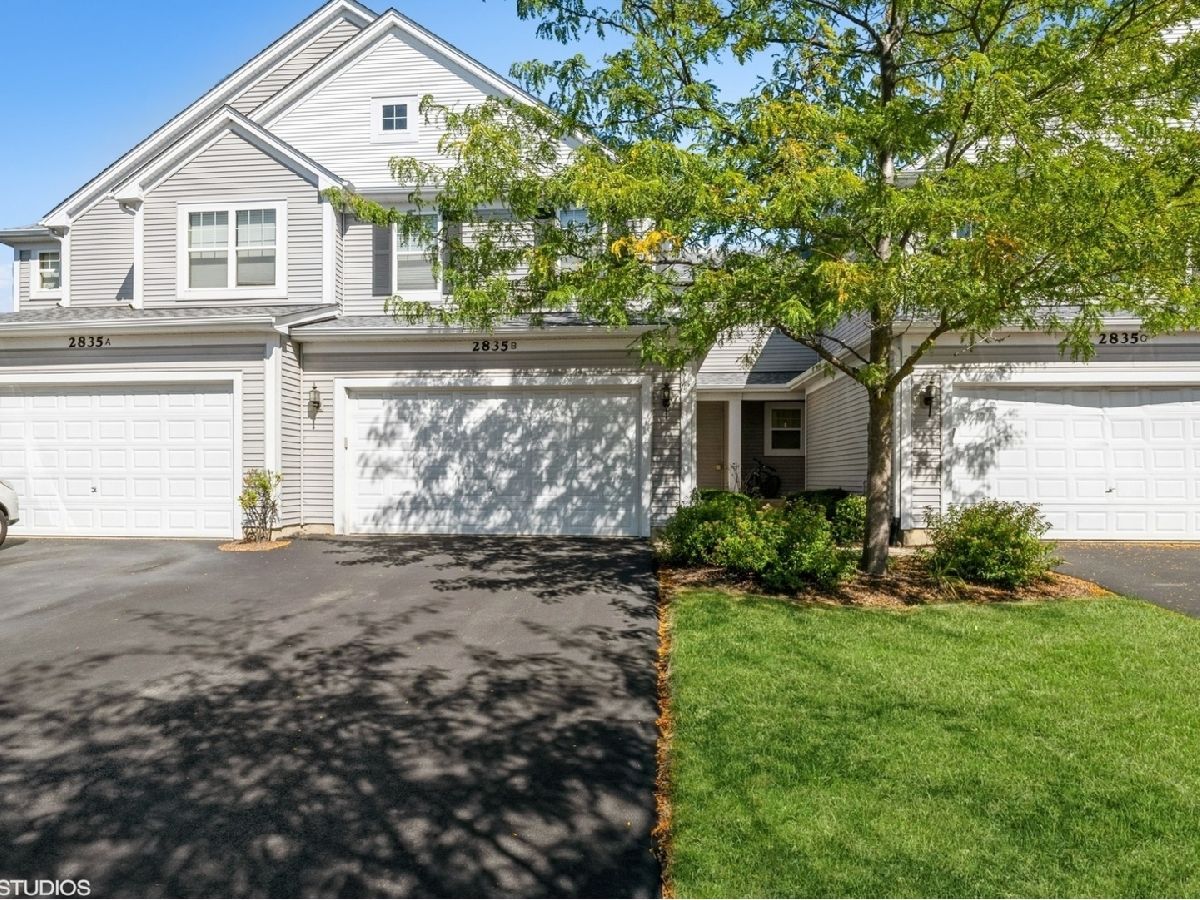 Homes & Townhomes Sold Liberty Lakes Wauconda Illinois, 2835 Cattail
